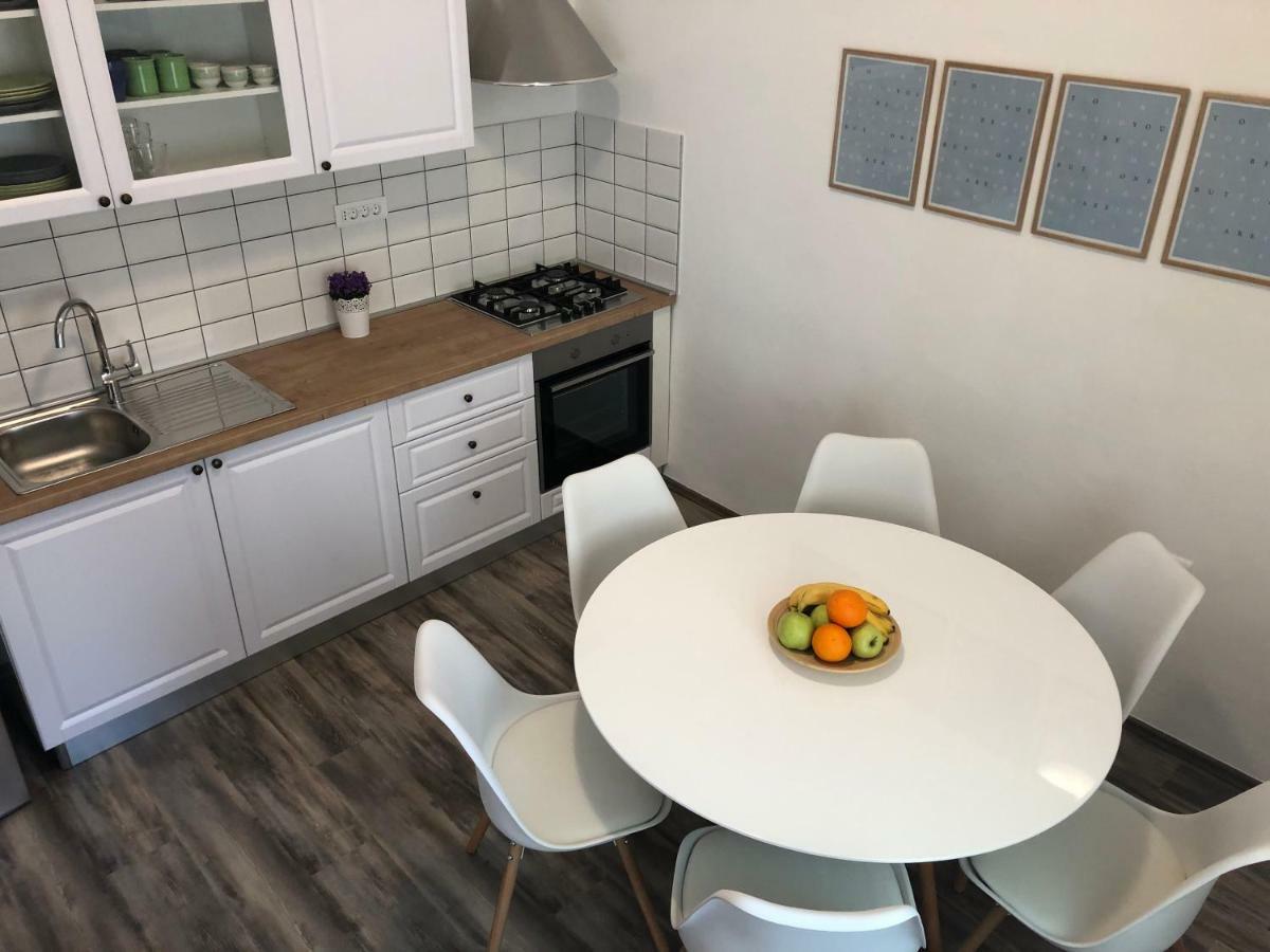 Apartment Check In بولا المظهر الخارجي الصورة